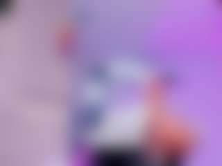 Live cam show with Zoe - Fullynaked on Camsoda