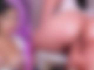 Live cam show with Zoe - Fullynaked on xxxlivecams.org