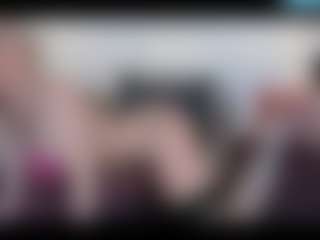 AdrianaRussow MILF webcam performer live streaming