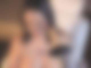 Live cam show with Renaxi-Smith - Spank on galaxygirlnitro.com