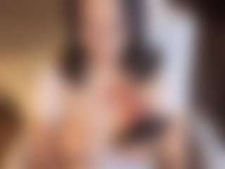 Renaxi-Smith's Live Sex Cam Show