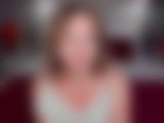 Live cam show with TeresaLins - Red Hair Middle Aged on milfzrlive.com