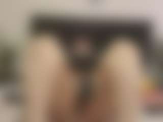 Live cam show with Queenmature - Camel Toe on Soda Cam