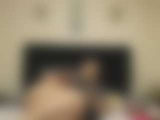 Live cam show with Queenmature - Camel Toe on CamwithHer