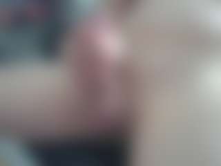 bongbong813's Live Sex Cam Show