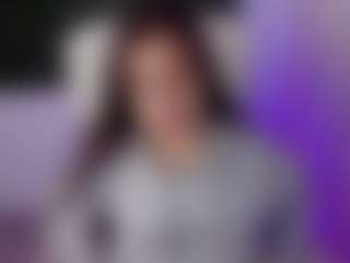 Brunettee-1's Live Sex Cam Show