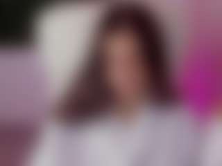 Brunettee-1's Live Sex Cam Show