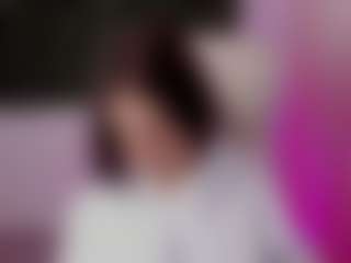 Brunettee-1's Live Sex Cam Show