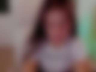 Brunettee-1's Live Sex Cam Show
