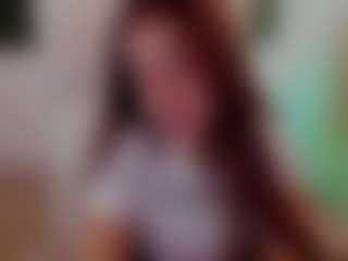 Brunettee-1's Live Sex Cam Show