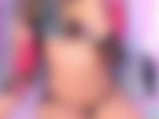 EMMAAA-STOONEE's Live Sex Cam Show