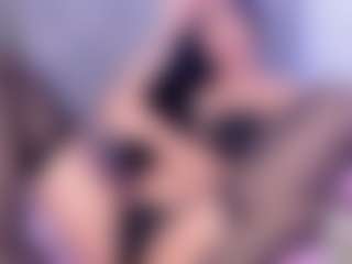 EMMAAA-STOONEE's Live Sex Cam Show