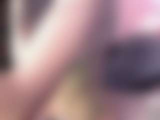 Emmaaa-stoonee