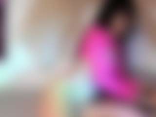 Live cam show with EMMAAA-STOONEE - Oil on eurowanks.com