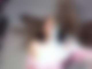 Emmaaa-stoonee
