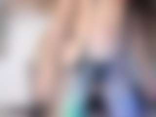 EMMAAA-STOONEE's Live Sex Cam Show