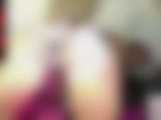 EMMAAA-STOONEE's Live Sex Cam Show