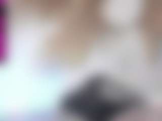 EMMAAA-STOONEE's Live Sex Cam Show