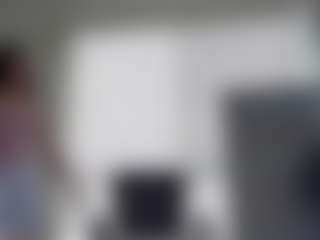 Cam Show en direct de EMMAAA-STOONEE