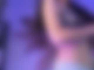 EMMAAA-STOONEE's Live Sex Cam Show
