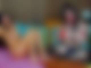 Live cam show with JadeHeaven - Brown Eyes on xplaylive.com