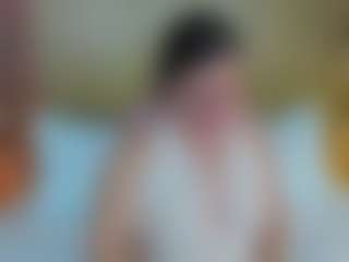 nahia-13's Live Sex Cam Show