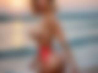 Courtney the Bimbo-Milf's Live Sex Cam Show