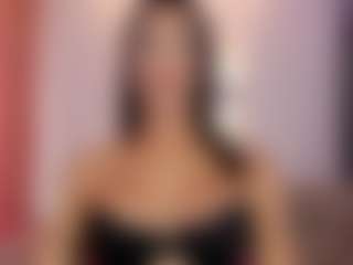 Live cam show with Andrea Aseret - Implants on Instabang