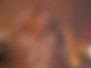 Live cam show with Johana Fox - Average on liverealitysex.com