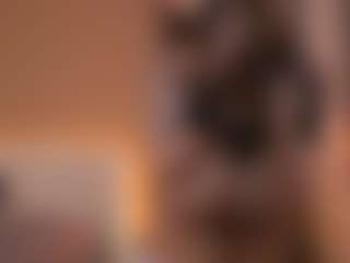 Live cam show with Johana Fox - Average on LiveSexCams6