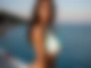 Karolllll's Live Sex Cam Show