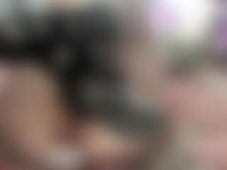 Live cam show with TeresaH2011 - Brown Hair on iamadamtest123.com
