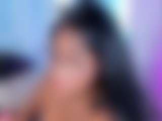 Live cam show with Isa - Granny on Camsoda Late Night