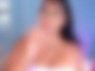 Isa's Live Sex Cam Show
