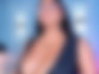 Live cam show with Isa - Spy Granny on Milf Play
