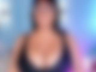 Isa's Live Sex Cam Show