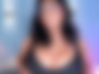 Live cam show with Isa - Granny Dildo on Camsoda