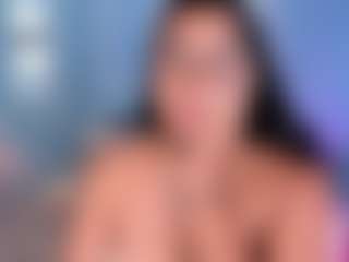 Isa's Live Sex Cam Show