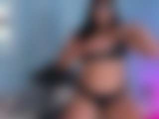 Isa's Live Sex Cam Show