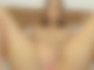 Live cam show with CharlotteDupontt - Sexydance on xxxlivecams.org