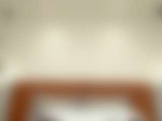 Live cam show with CharlotteDupontt - Sexydance on makecum.org