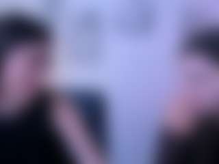 Live cam show with flora-ri - Smoking on Camsoda