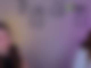 Live cam show with flora-ri - Green Eyes on Gym Cam Girls