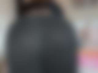 Live cam show with graciesmith27 - Big Ass Teen (18+) on fapnchat