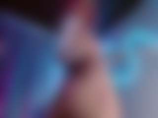 Live cam show with levi-cloud - Moaning on Big Tits