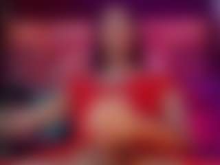 emeli-roushot's Live Sex Cam Show