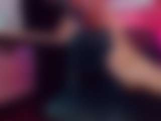 emeli-roushot's Live Sex Cam Show