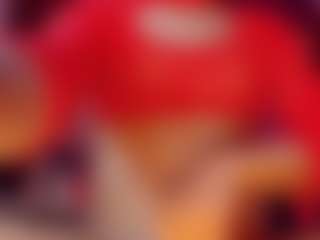 emeli-roushot's Live Sex Cam Show