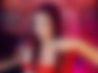emeli-roushot's Live Sex Cam Show