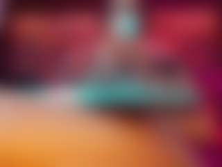 Live cam show with emeli-roushot - Black Hair on Dolls Live